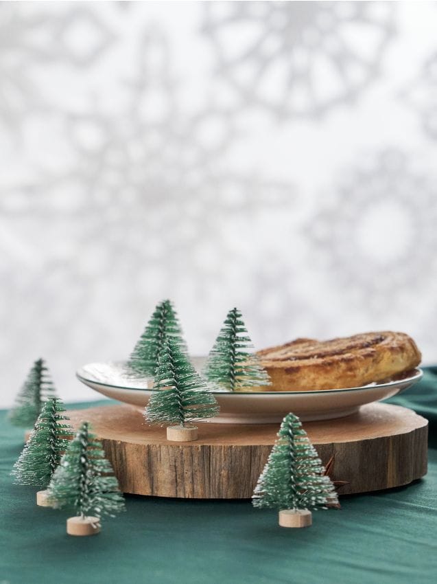 Sinsay - Balenie 12 sviatočných dekorácií - tmavozelená