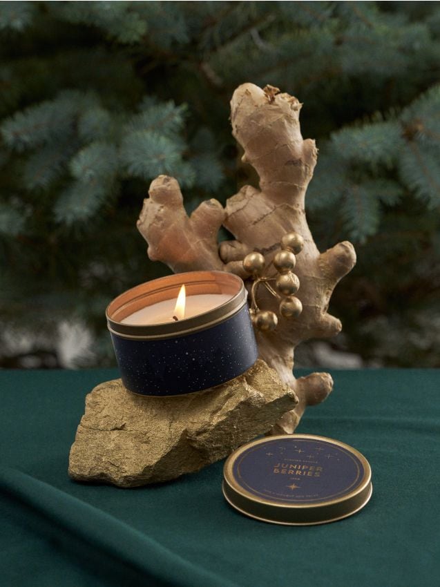 Sinsay - Sviečka Juniper Berries - tmavomodrá