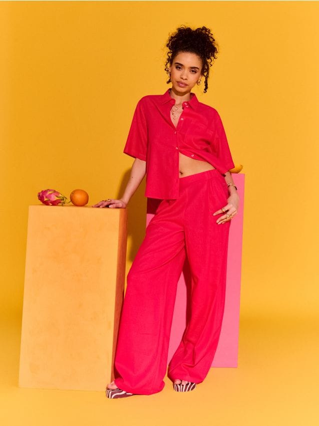 Sinsay - Spodnie wide leg z domieszką lnu - różowy