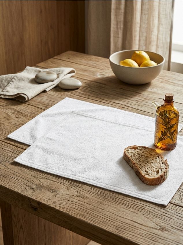 Sinsay - Suporturi de masă cu fir metalizat, set de 2 - alb