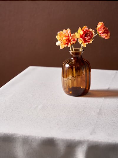 Покривка с метализирана нишка