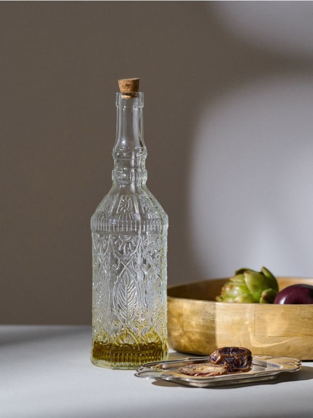 Sinsay - Sticlă pentru ulei de măsline din sticlă cu model în relief - alb