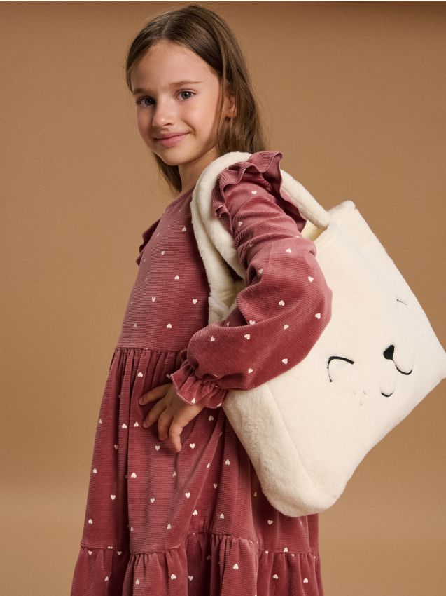 Sinsay - Shopper taška s umelou kožušinou - krémová