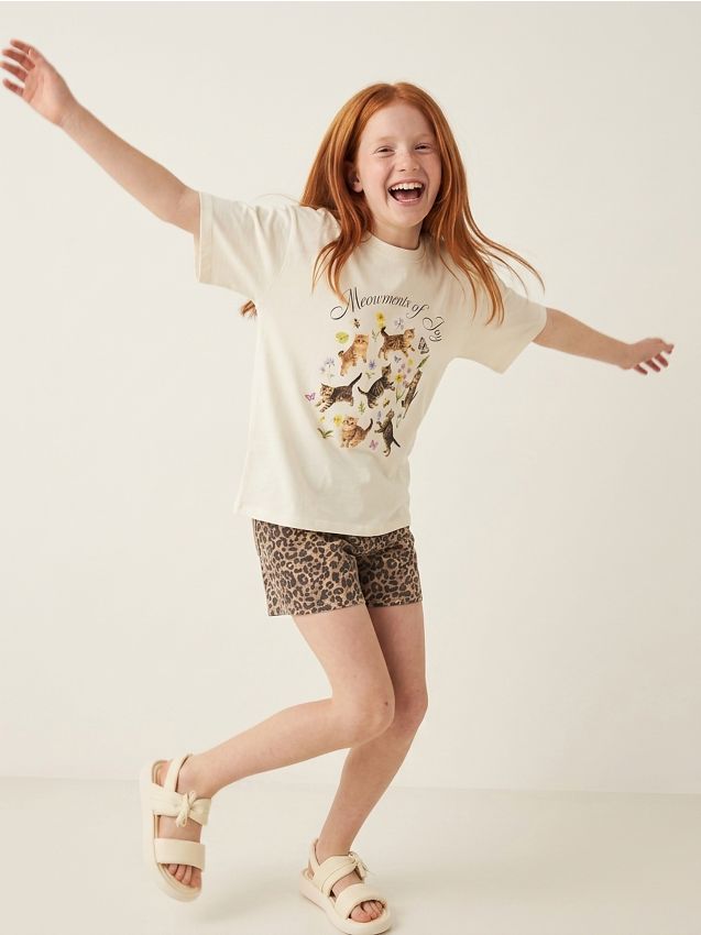 Sinsay - Pantaloni scurți din denim cu model leopard - multicolor