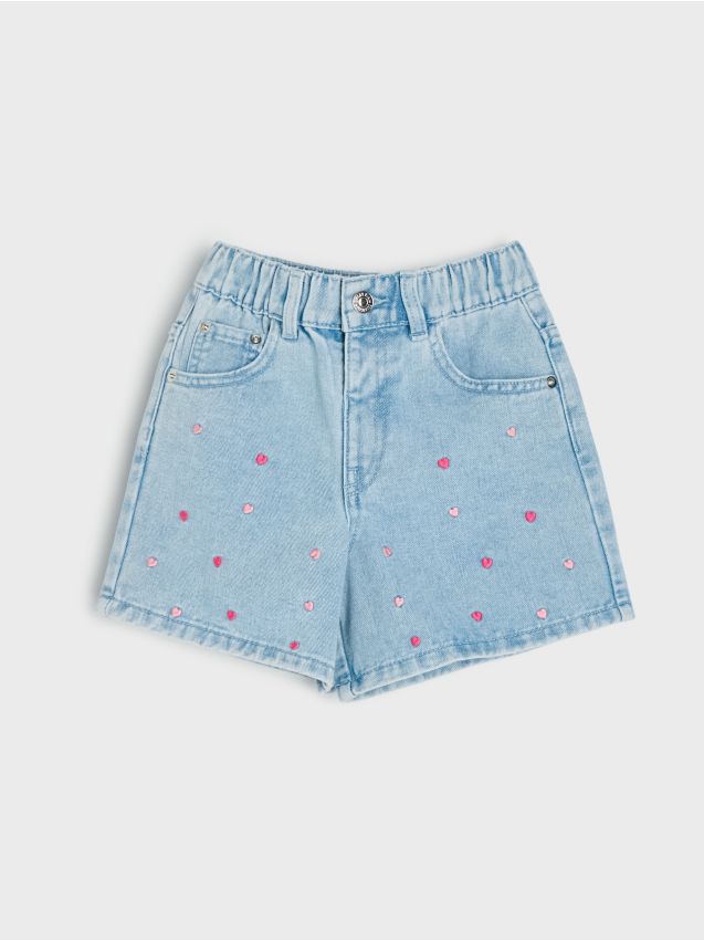 Sinsay - Pantaloni scurți din denim cu inimi brodate - albastru