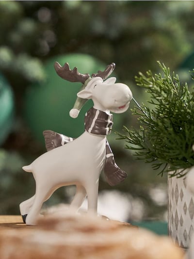 Dekoracja świąteczna w kształcie renifera