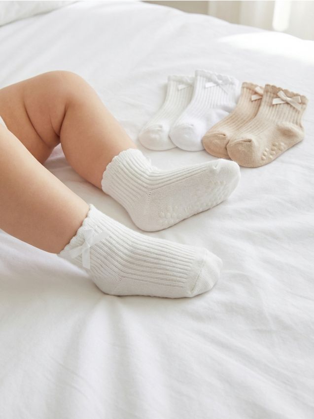 Sinsay - Set de șosete antiderapante cu manșetă ondulată și fundiță 5 pack - roz-pastel
