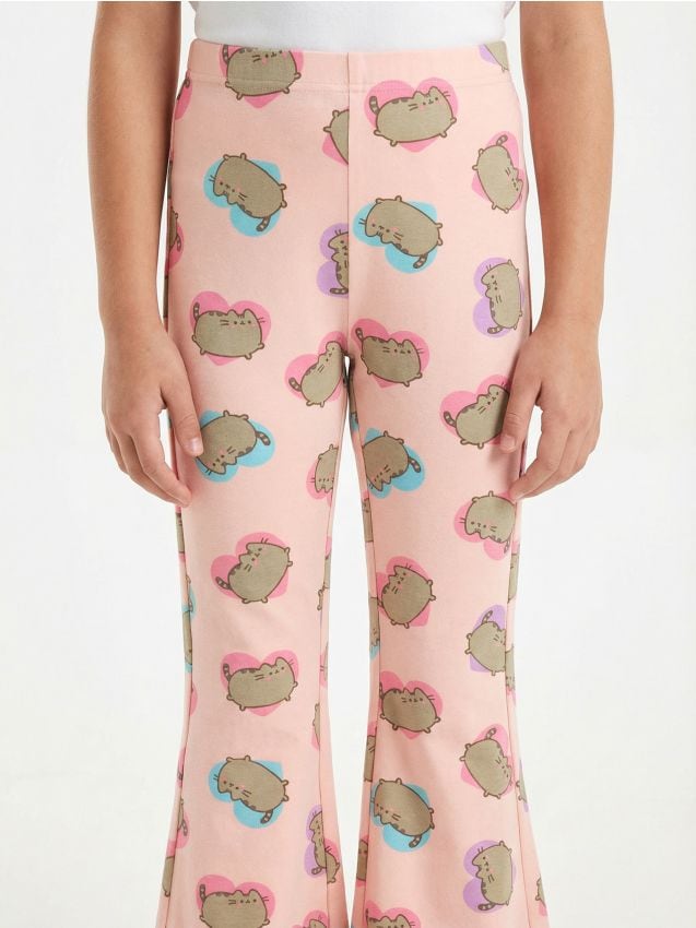 Sinsay - Spodnie flare ze wzorem Pusheen The Cat - różowy