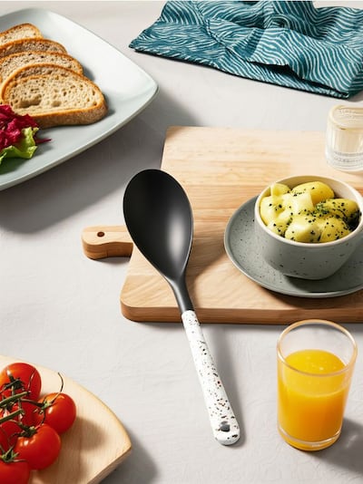 Salatilusikas