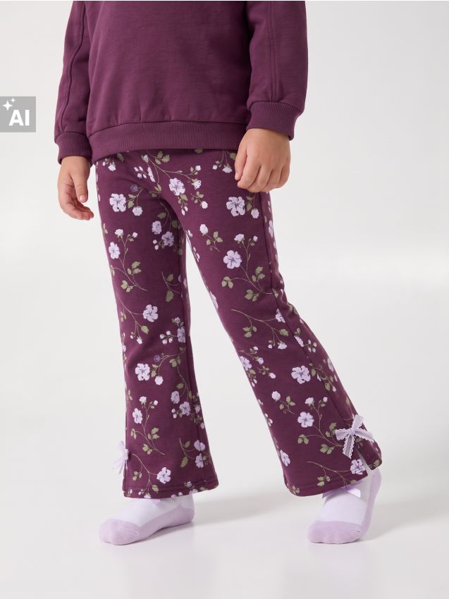 Sinsay - Pantaloni flare cu motiv floral și fundițe decorative - violet-prună
