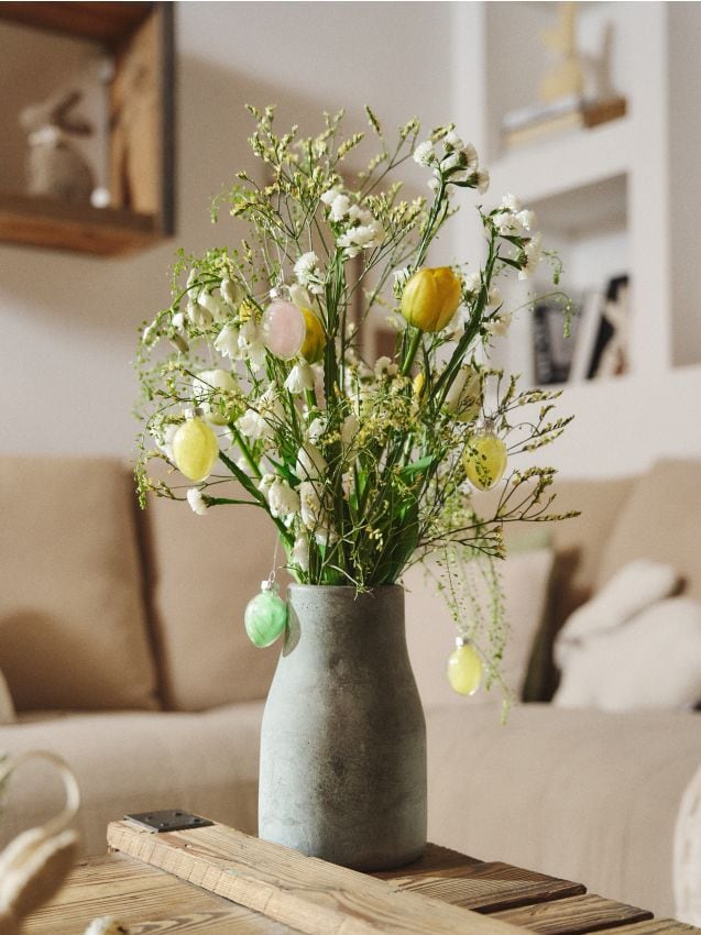 Sinsay - Set de 16 ouă decorative de Paște pentru agățat - multicolor