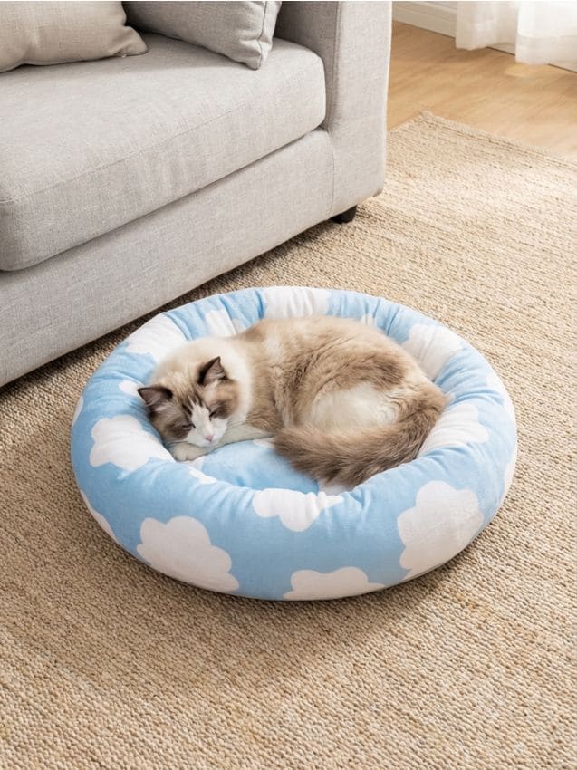 Sinsay - Culcuș pentru animale cu motiv de nori - albastru-pal