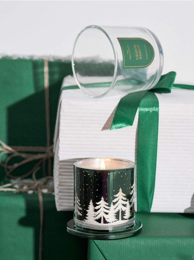 Sinsay - Vonná sviečka Juniper Berries - tmavozelená