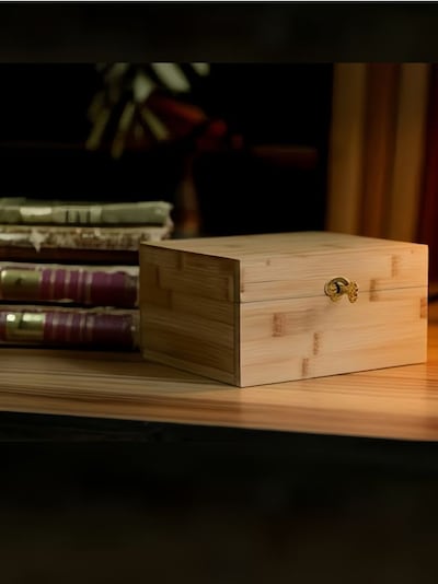 Scatola con chiusura a chiave