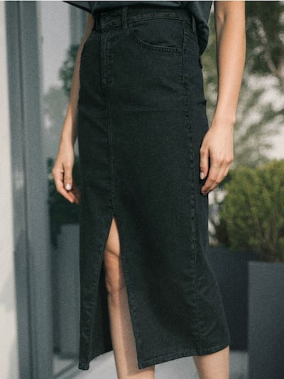 Traper midi suknja s prorezom