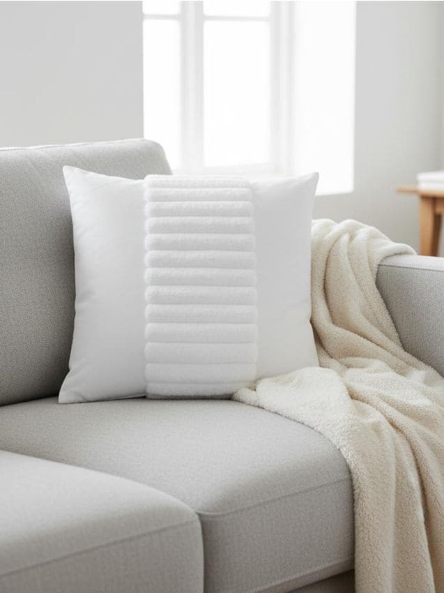 Sinsay - Ozdobný vankúš - biela