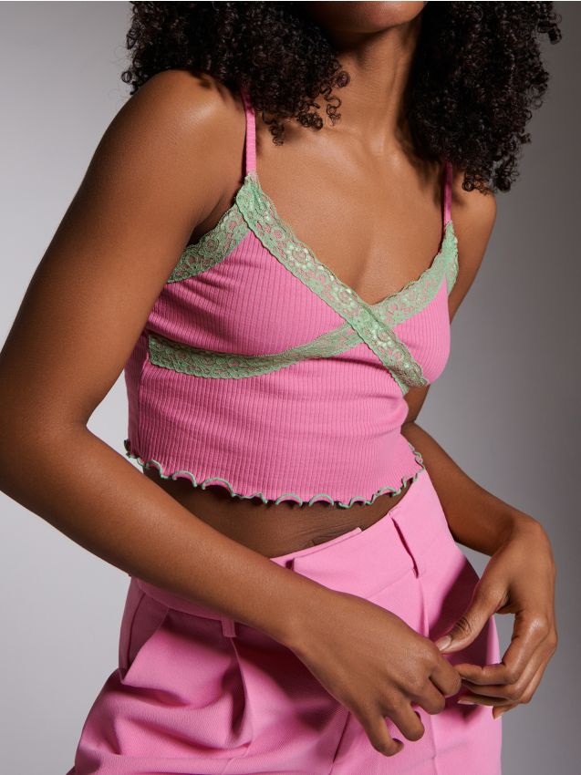 Sinsay - Maiou cu finisaj din dantelă - roz