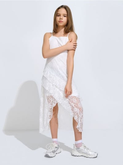 Tylová sukně s ramínky