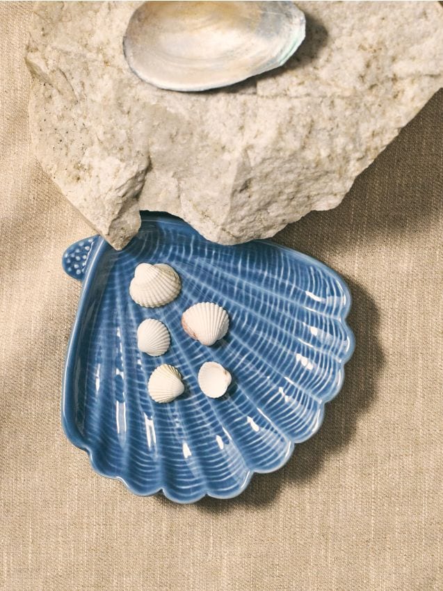 Sinsay - Tavă decorativă din ceramică în formă de scoică - indigo