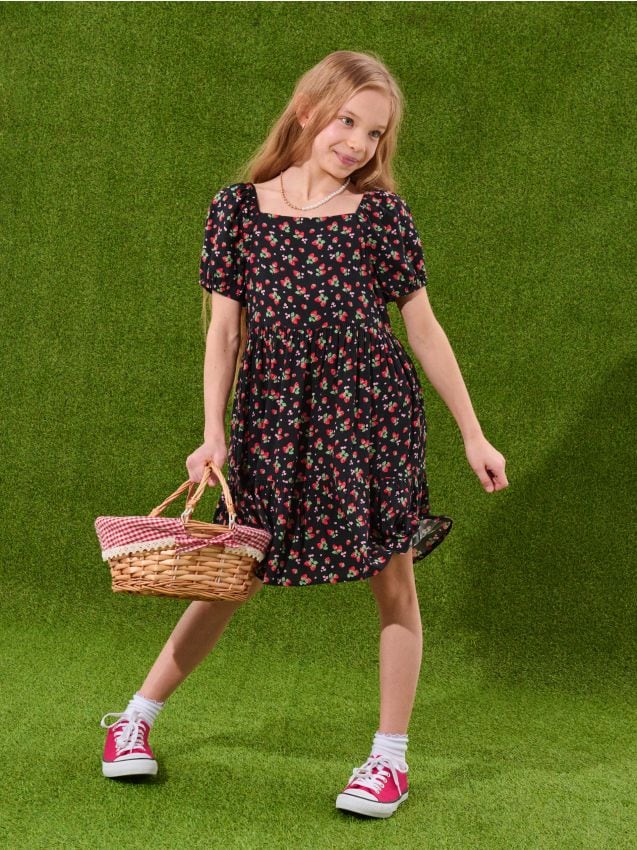 Sinsay - Rochie din vâscoză cu căpșuni - multicolor