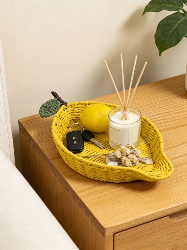 Sinsay - Tavă decorativă împletită în formă de lămâie - galben