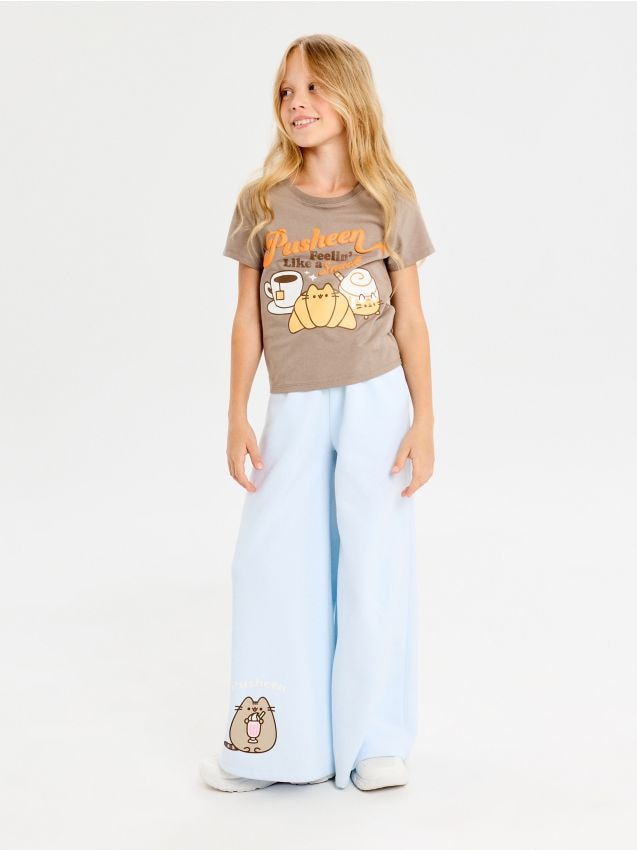 Sinsay - Pantaloni de trening oversize wide leg Pusheen the Cat - albastru-pal