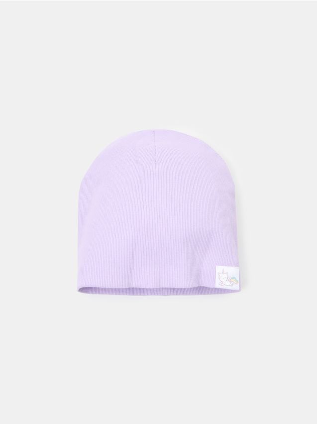 Sinsay - Căciulă din tricot striat, cu aplicație - lavand