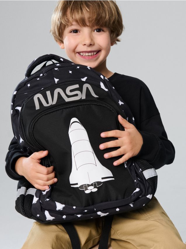 Ruksak NASA - SINSAY