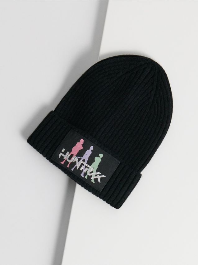Sinsay - Căciulă beanie striată cu viscoză K-Pop Demon Hunters - negru