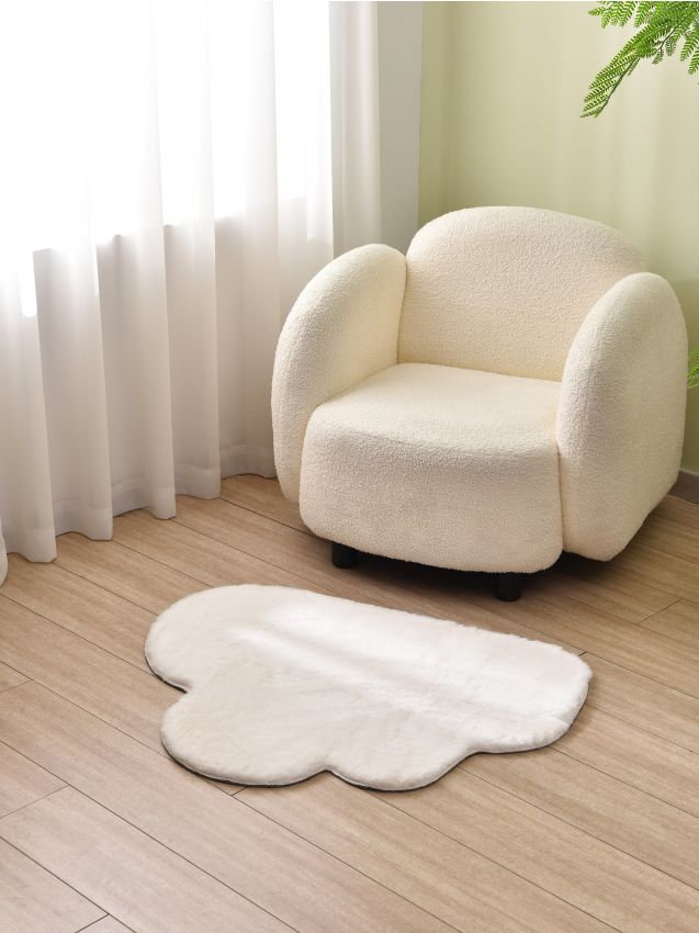 Sinsay - Koberec - biela