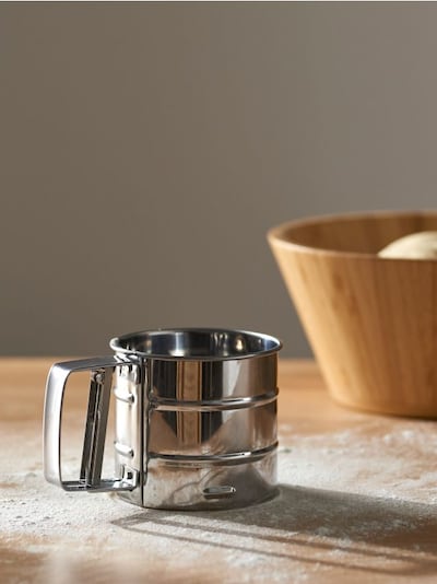 Przesiewacz do mąki