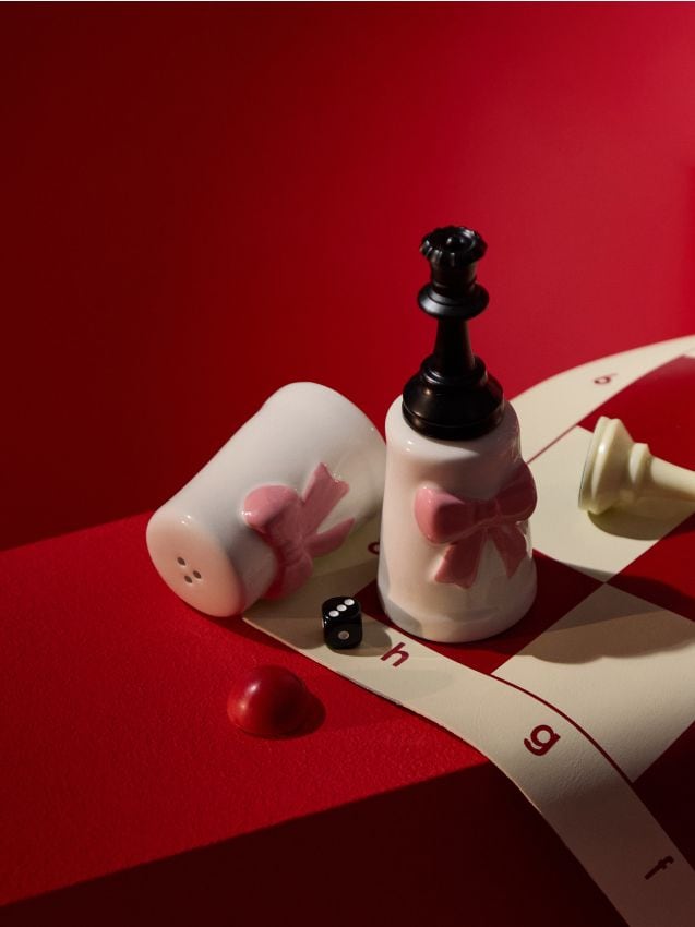 Sinsay - Set de solniță și piper din dolomit cu motiv fundă 2 bucăți - alb