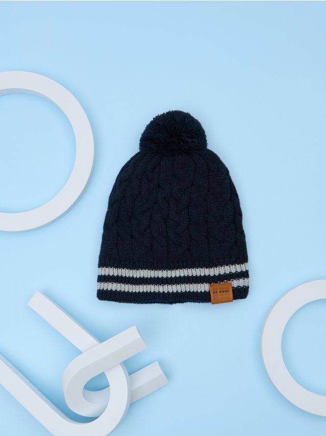 Gorro con pompón