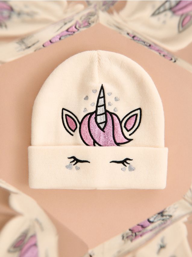 Sinsay - Căciulă beanie cu motiv unicorn - crem