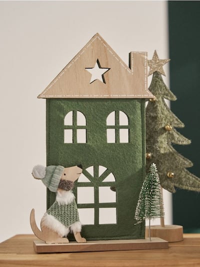 Božićna dekoracija u obliku kućice