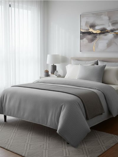 Komplet posteljnine s črtami