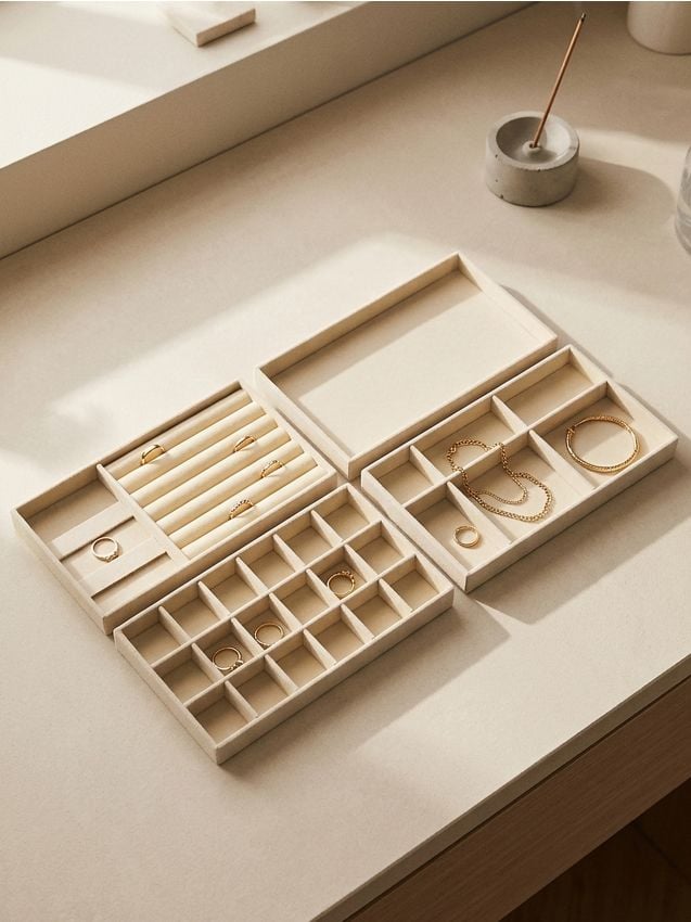 Sinsay - Set organizatoare pentru dulap 4 pack - crem
