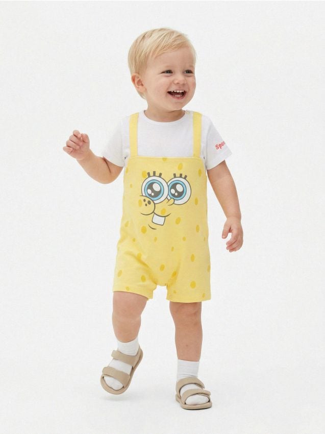 Sinsay - Salopetă de vară cu imprimare SpongeBob SquarePants - galben-pal