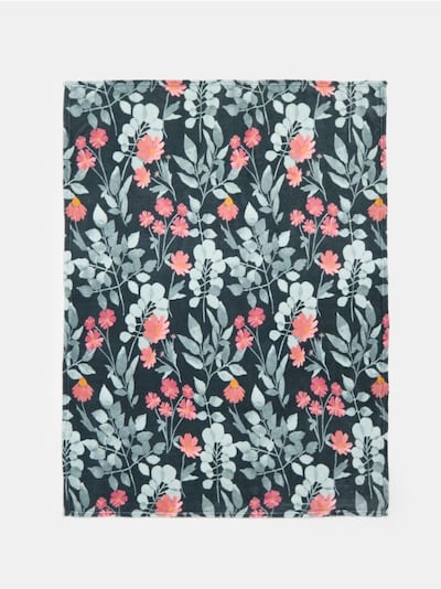 Ćebe s cvjetnim uzorkom