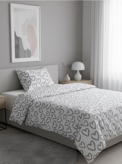 Voodipesukomplekt südamekestega