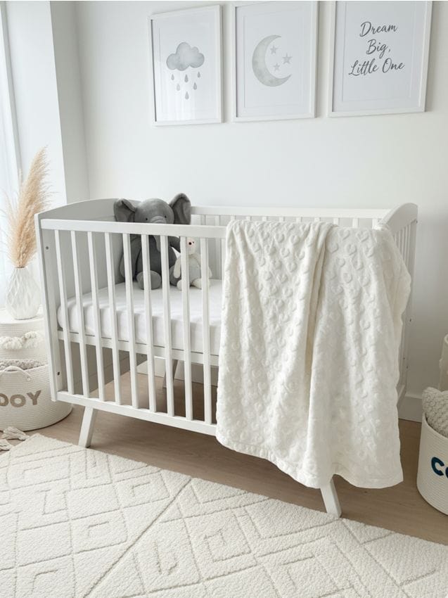 Sinsay - Pătură cu inimioare în relief - crem