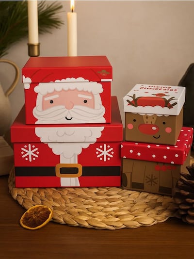 Božični set 4 škatel za darila z motivom snežaka in dekorativnim vzorcem