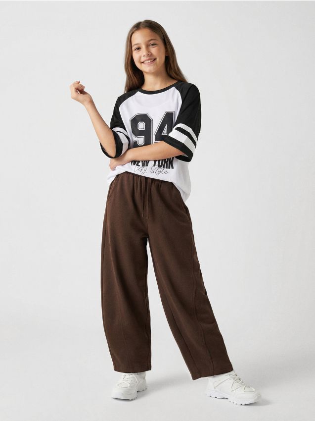 Sinsay - Spodnie dresowe wide leg - brązowy