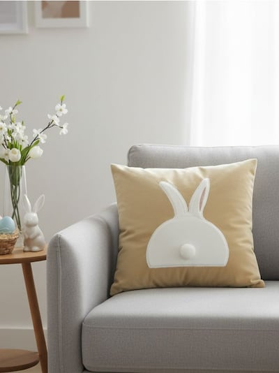 Великодня наволочка з мотивом зайця
