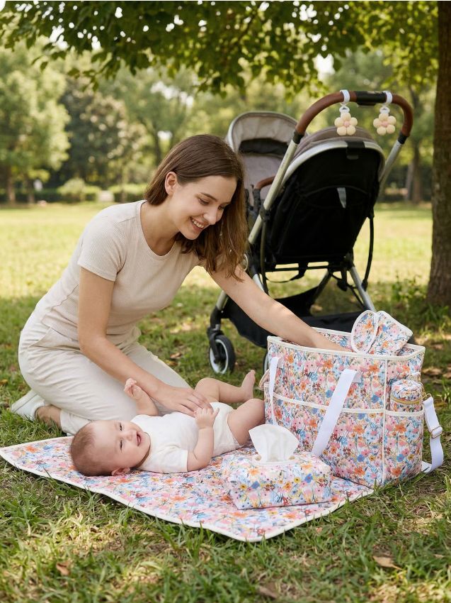 Sinsay - Geantă pentru cărucior cu accesorii și motiv floral - multicolor