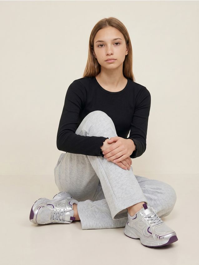 Sinsay - Pantaloni de trening cu crac larg - gri deschis