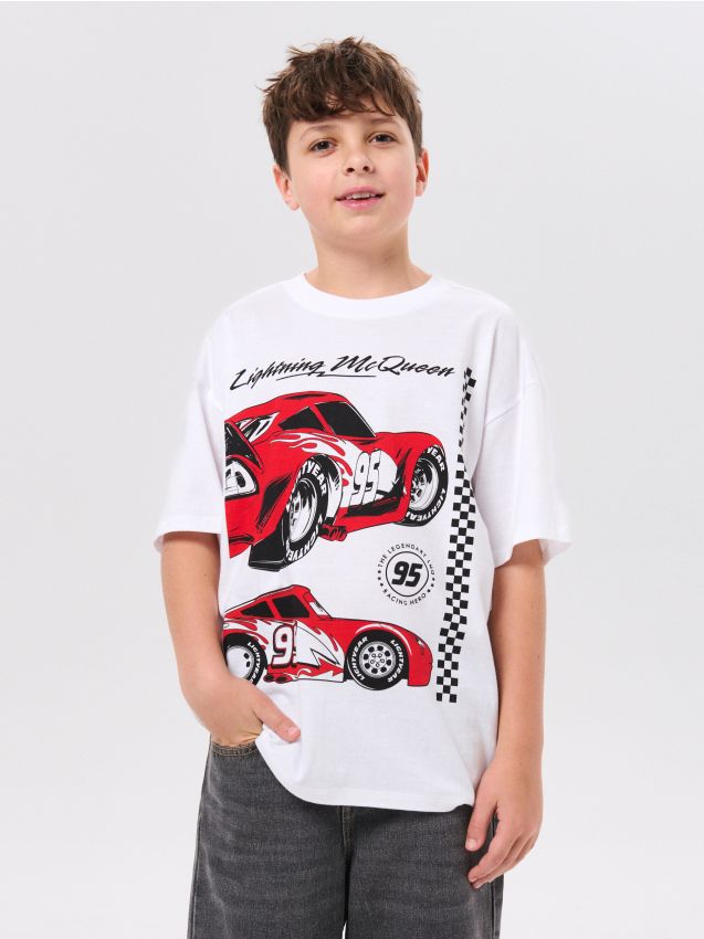 Sinsay - Tricou cu motiv de curse Cars - alb