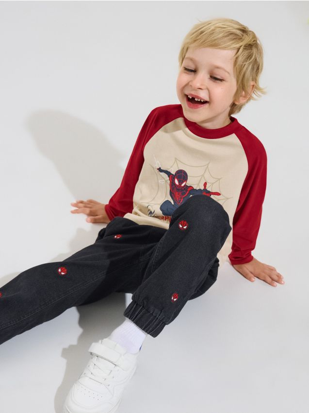 Sinsay - Blugi jogger cu broderie Spider-Man - negru