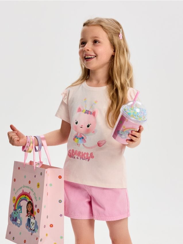 Sinsay - Cană Gabbys Dollhouse cu capac și pai - multicolor