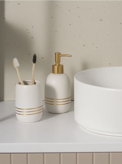 Дозатор для мила